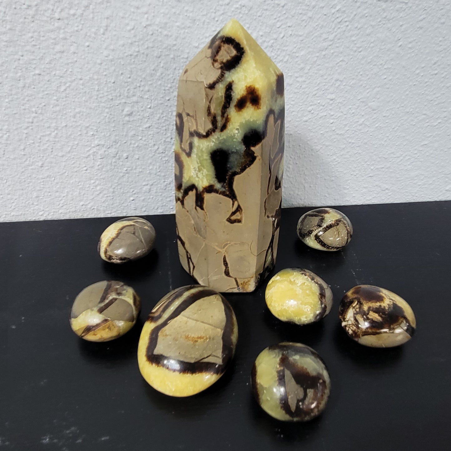 Septarian Tower - Stone of wisdom | Grounding and stability | Assists with healing from the inside out