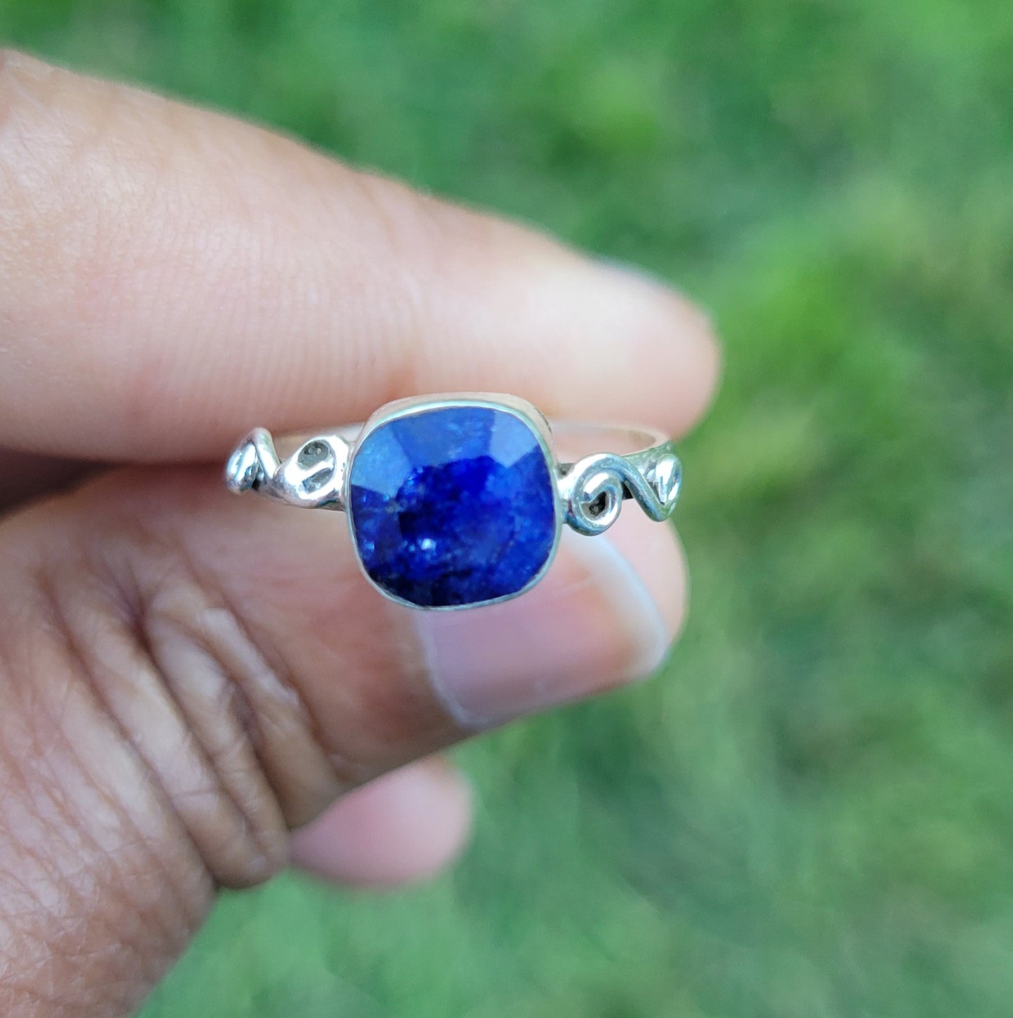 Sterling Silver Blue Saphire Ring